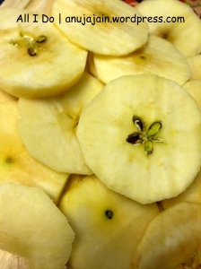 Apple Jalebi | sweet apple rings - quick dessert 